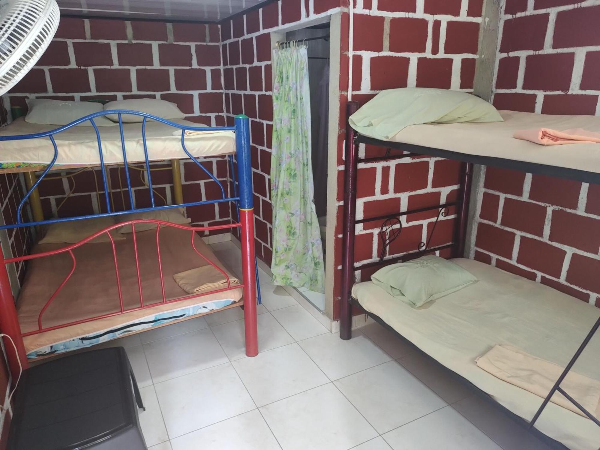 Отель Casa Hospedaje Mayesty San Cipriano Экстерьер фото