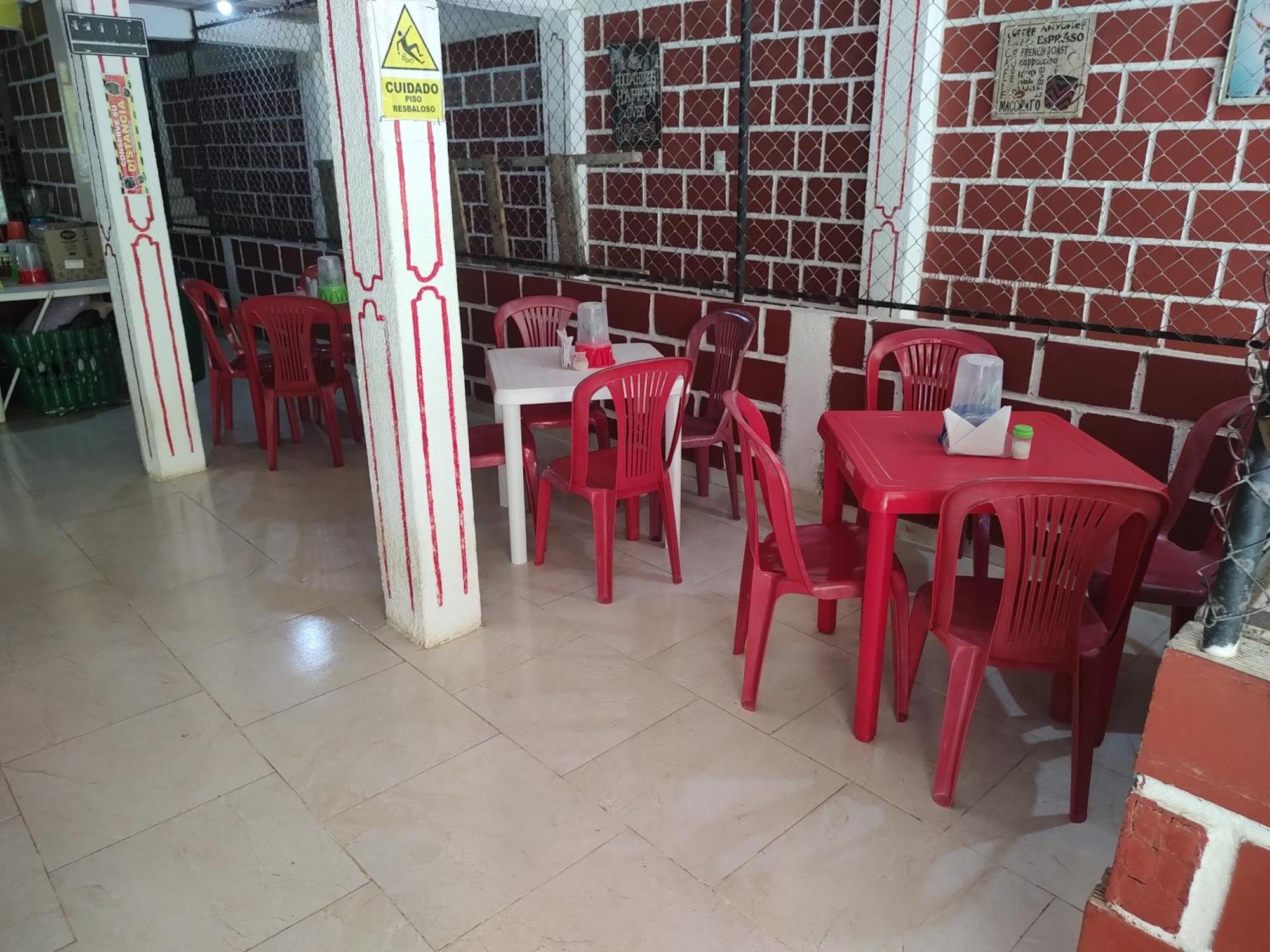 Отель Casa Hospedaje Mayesty San Cipriano Экстерьер фото